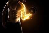 Erőt sugárzó fitnesz motívum